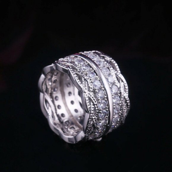 Exquisite 925 Silver White Sapphire Ring - Picture 3 of 4